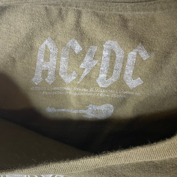 ACDC Back in Black Long Sleeve Crop Top T Shirt Olive Green Large - Picture 2 of 5